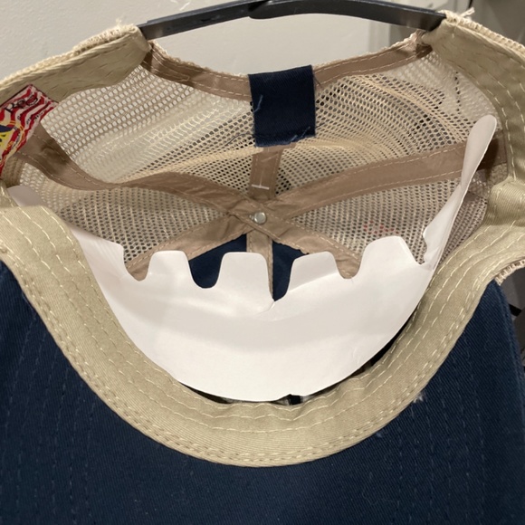 South Dakota Trucker Cap - Picture 2 of 5